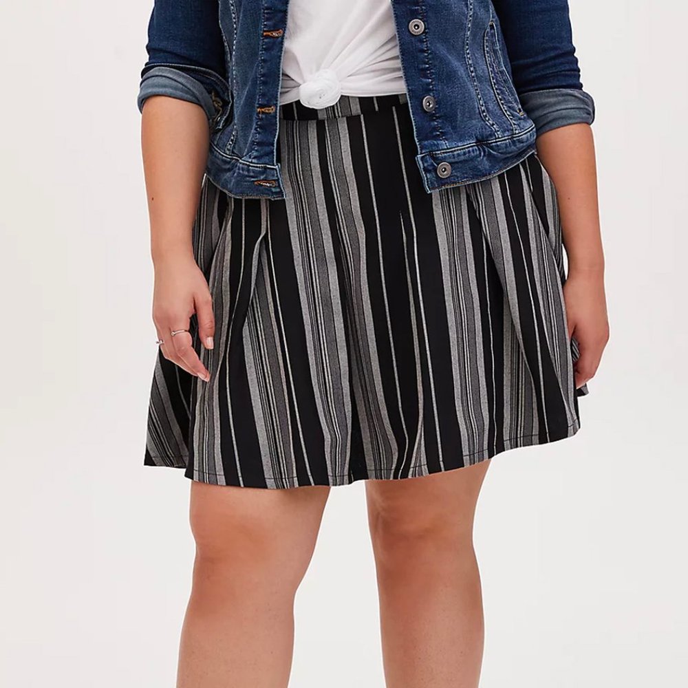 Black Stripe Twill Mini Skater Skirt